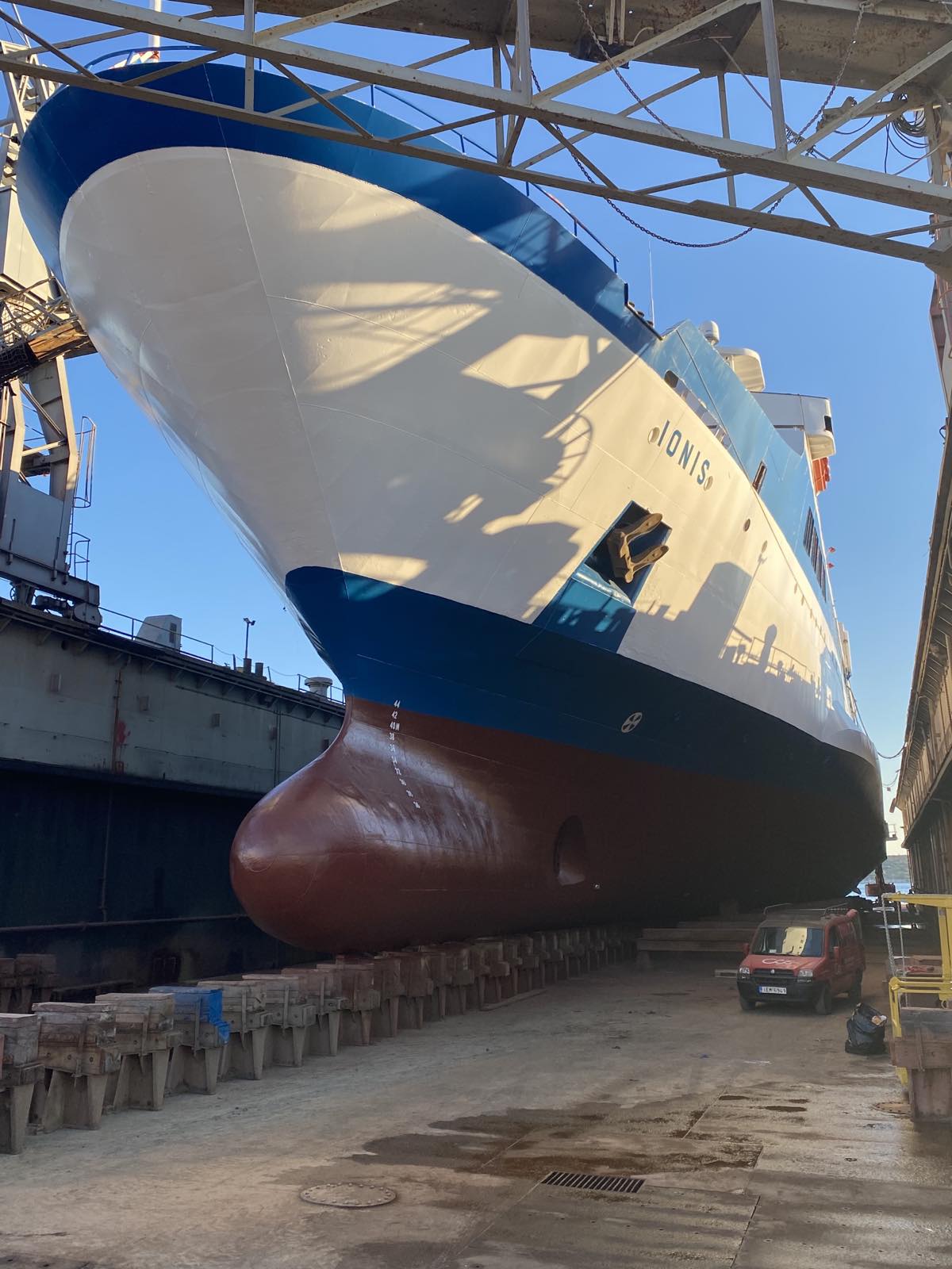 R/o-R/o Passenger ship external hull treatment
